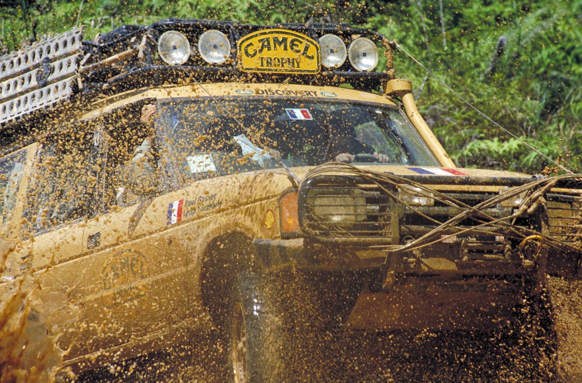 The Camel Trophy Was Land Rover’s Tastefully Adventurous Overland ...