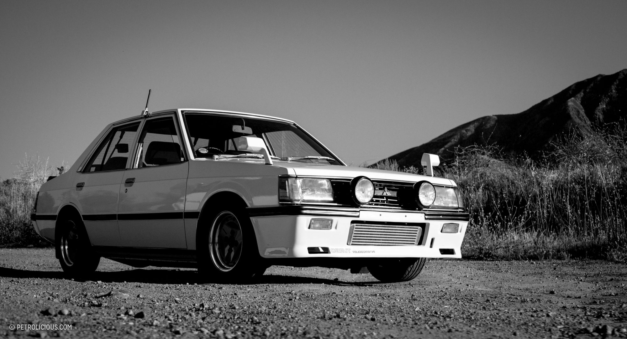 PeriodCorrect Mitsubishi Lancer 'BoxType' Embraces Vintage Japanese