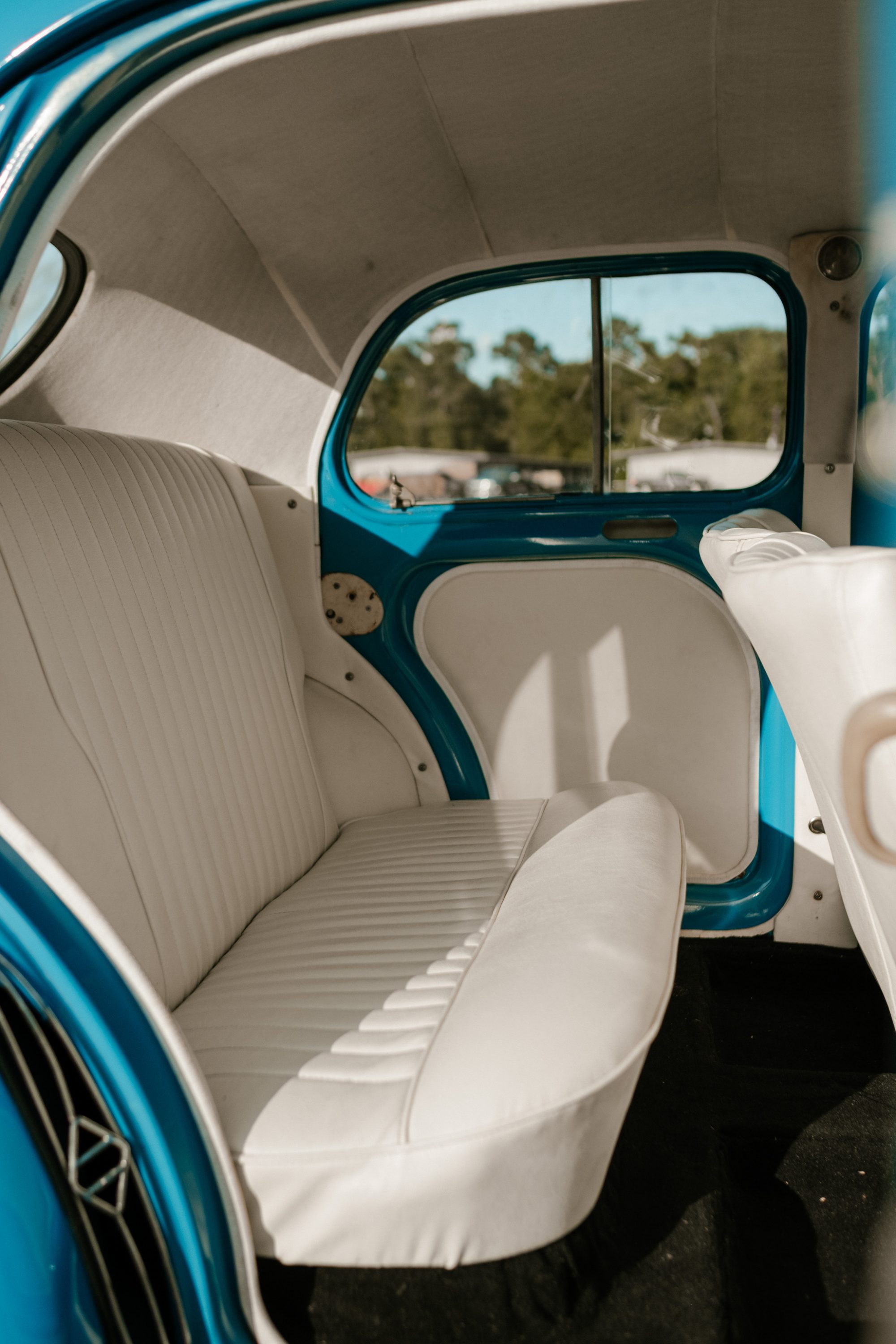 Renault 4cv. Manchester united munich 1958. 1958 го. 1958 го. Renault 4cv.