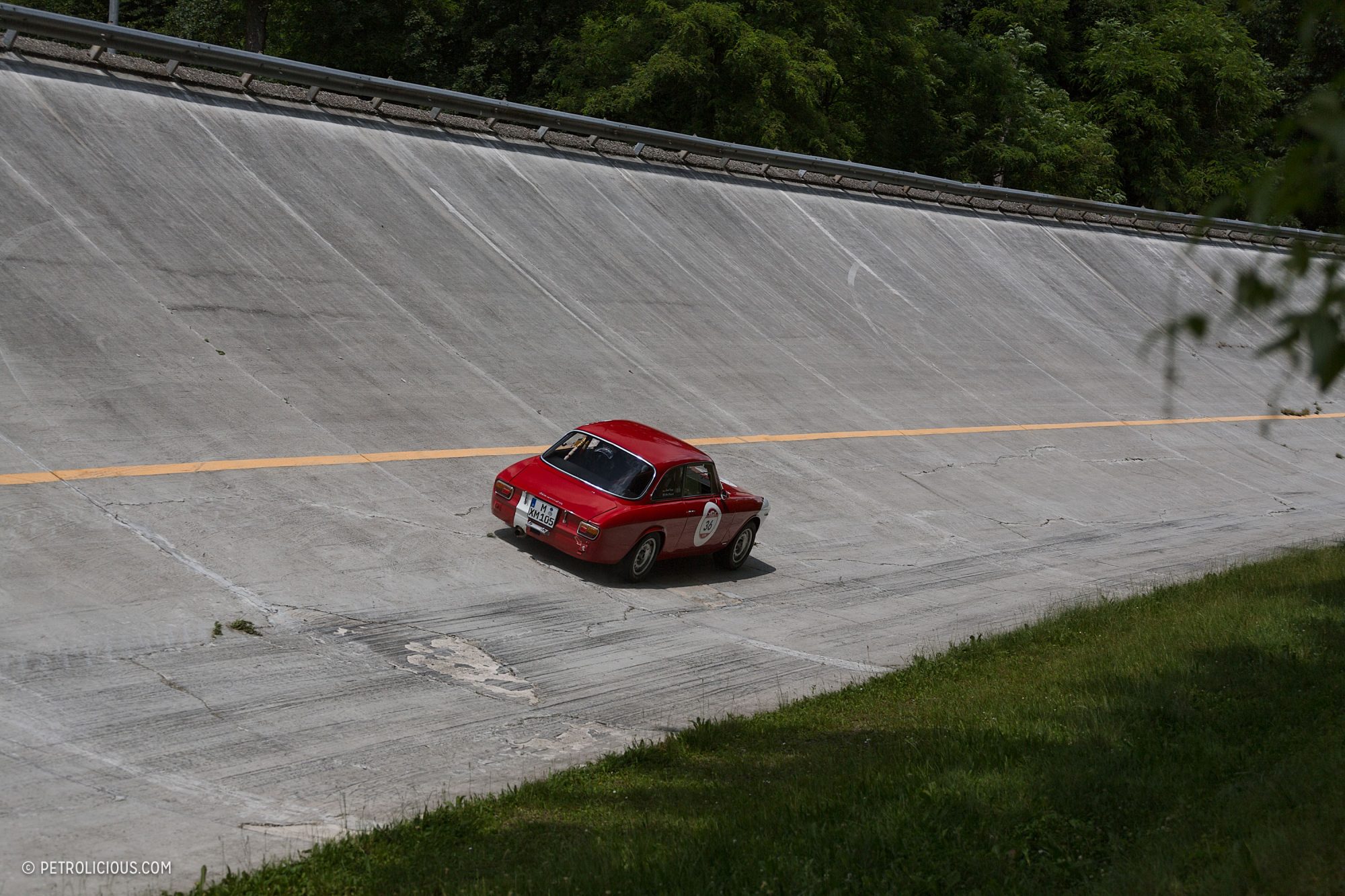 A Beautiful Reminder That Monza Is The World's Oldest Race Track Still